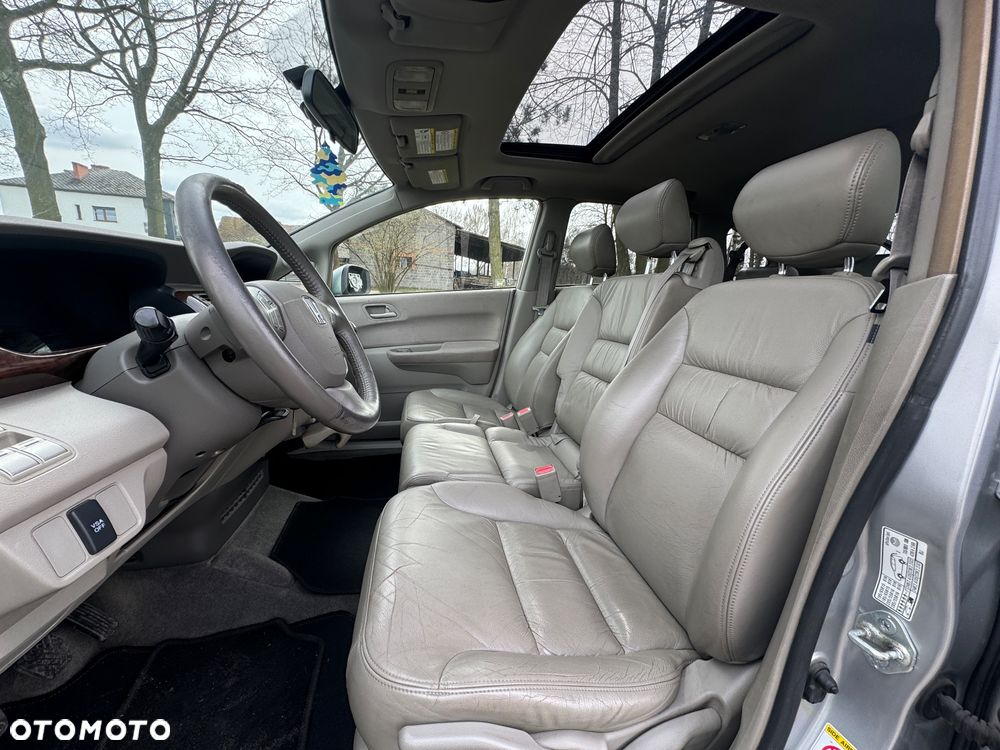 Honda FR-V 2.2 CTDi Executive - 15