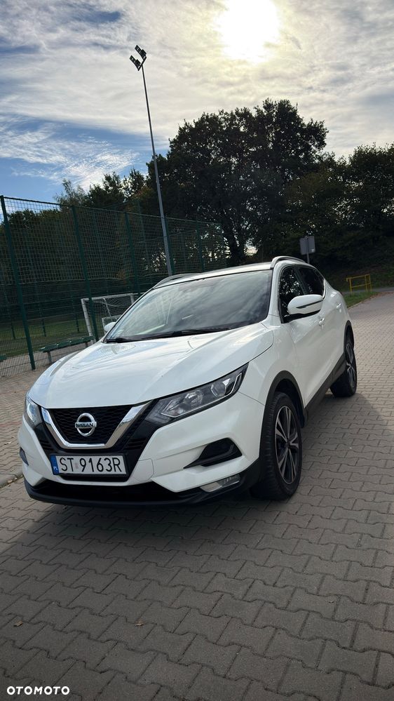 Nissan Qashqai 1.5 dCi N-Connecta - 1