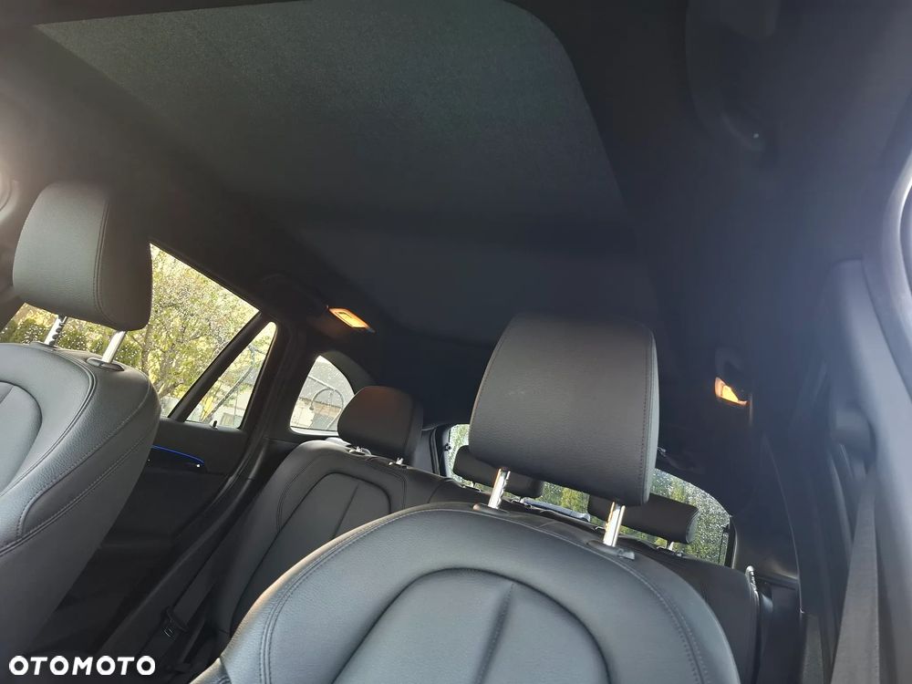 BMW X1 xDrive28i xLine - 5