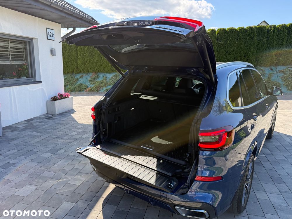 BMW X5 xDrive25d - 11