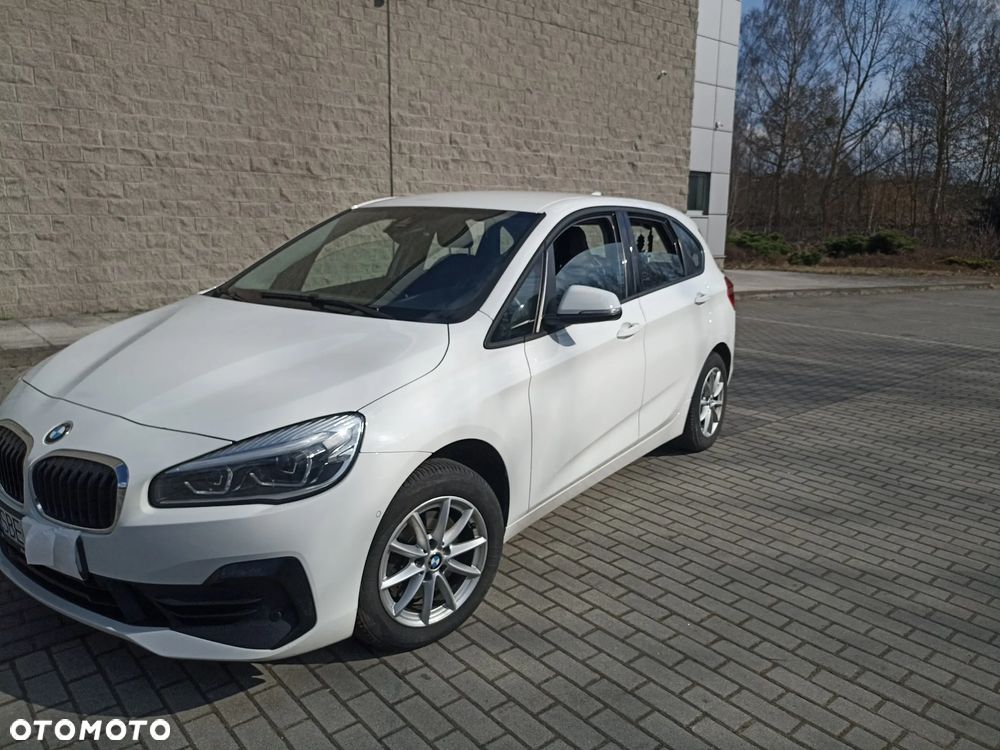 BMW Seria 2 218d - 20
