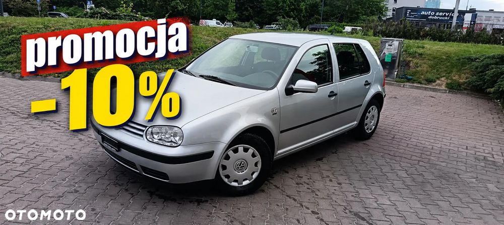 Volkswagen Golf - 1