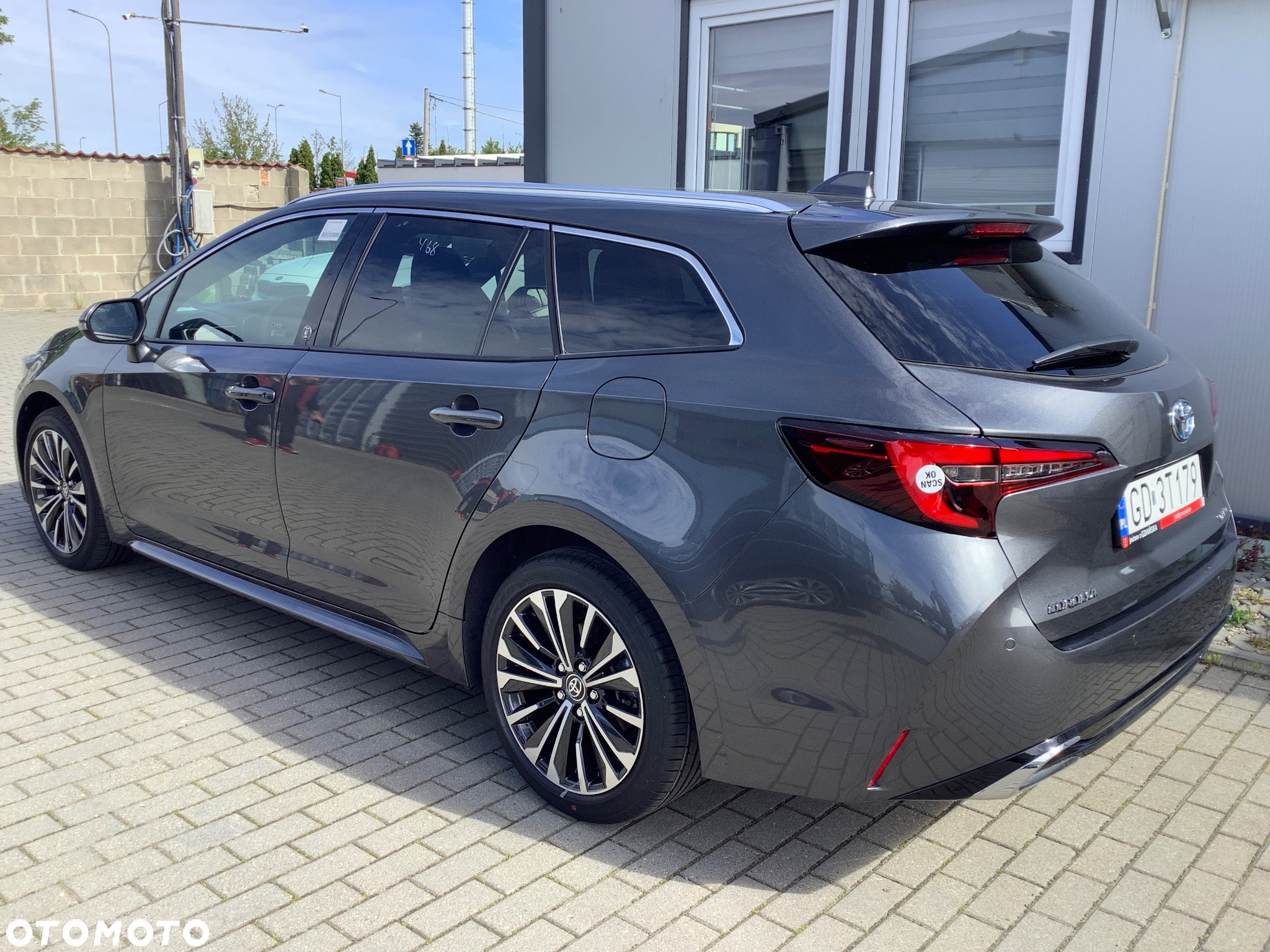 Toyota Corolla 1.8 Hybrid Style - 5