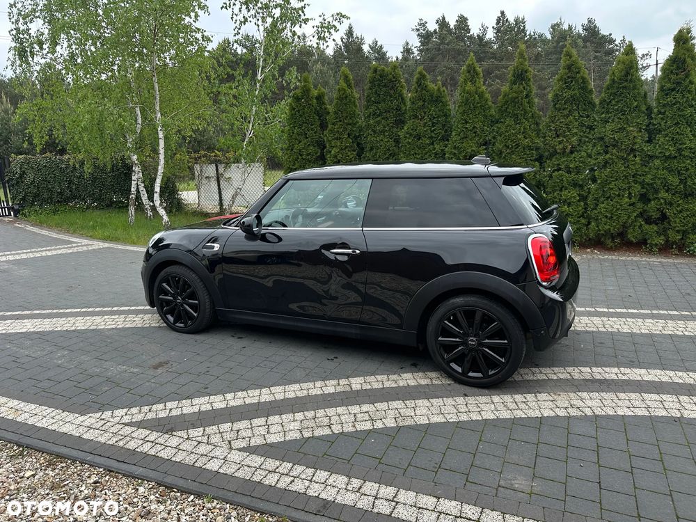 MINI ONE Blackyard - 14