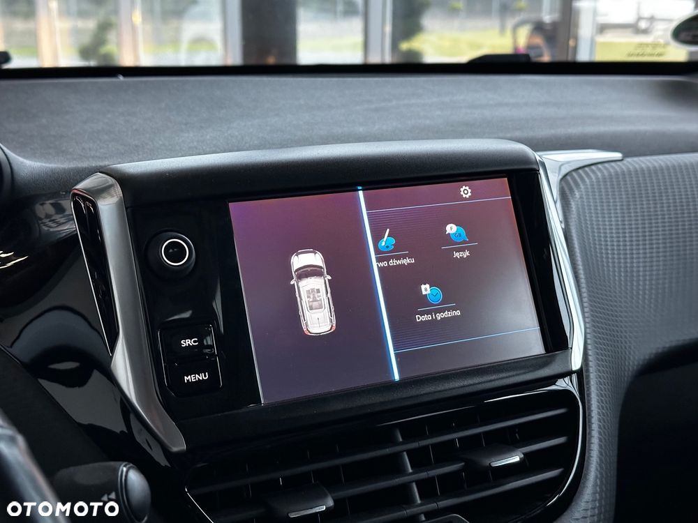 Peugeot 2008 1.6 BlueHDi Style - 25