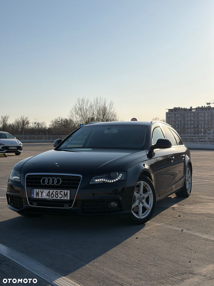 Audi A4 Avant 2.0 TDI DPF Ambiente - 1