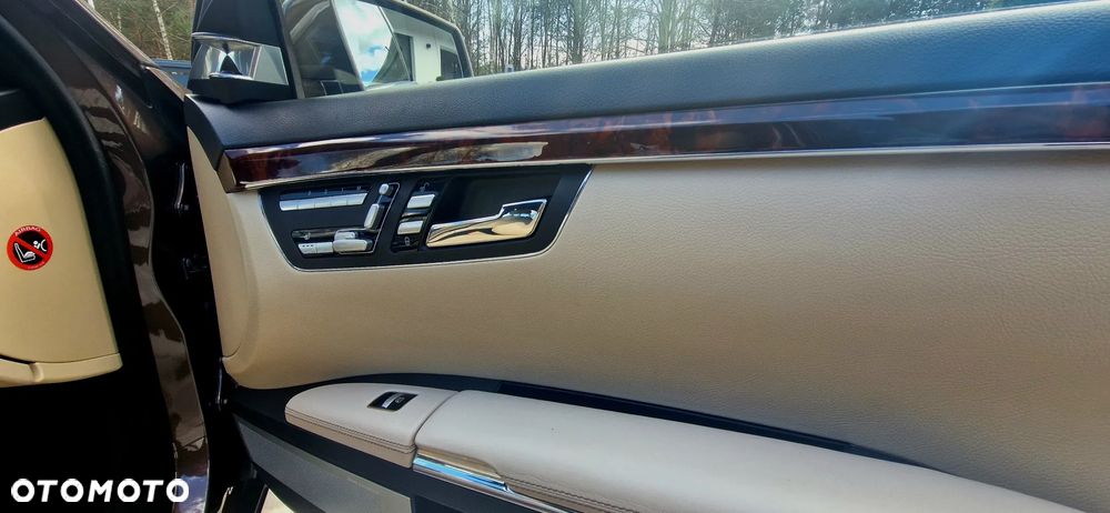 Mercedes-Benz Klasa S 350 BlueTEC DPF 4Matic 7G-TRONIC - 17