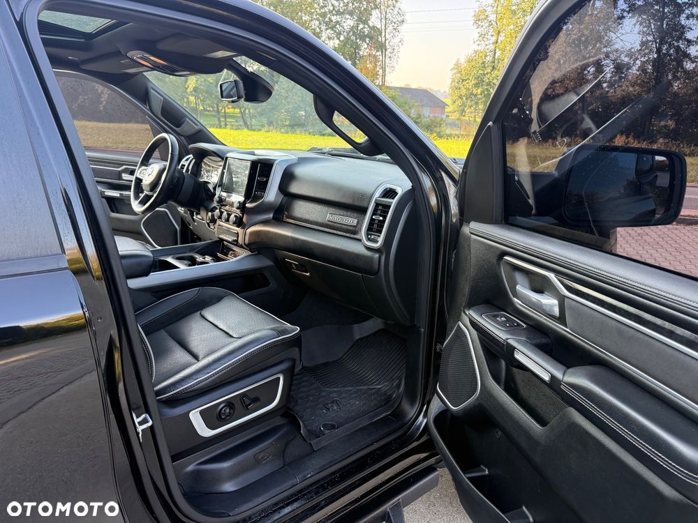 RAM 1500 - 18