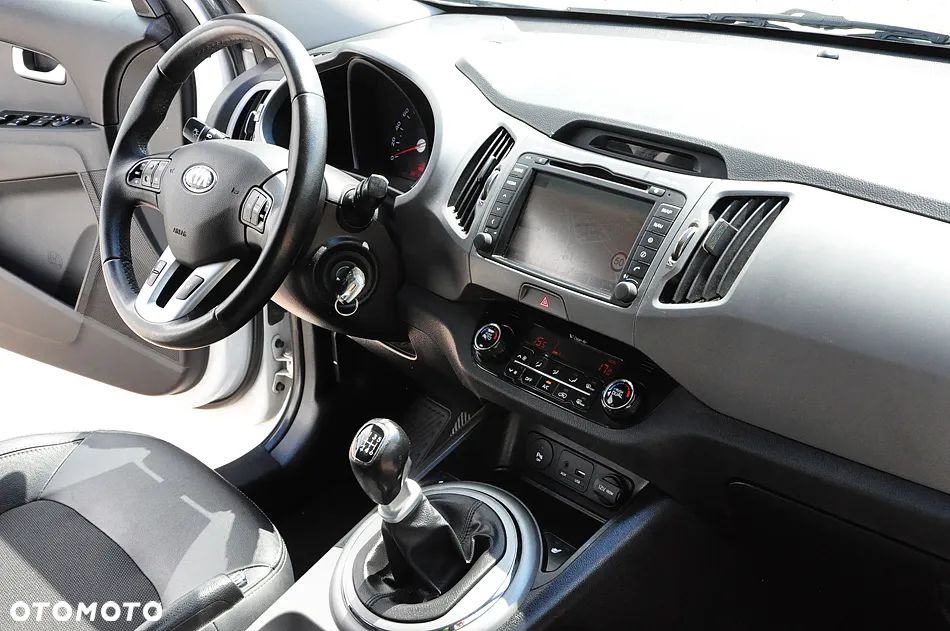 Kia Sportage 1.6 GDI 2WD DREAM-TEAM EDITION - 18
