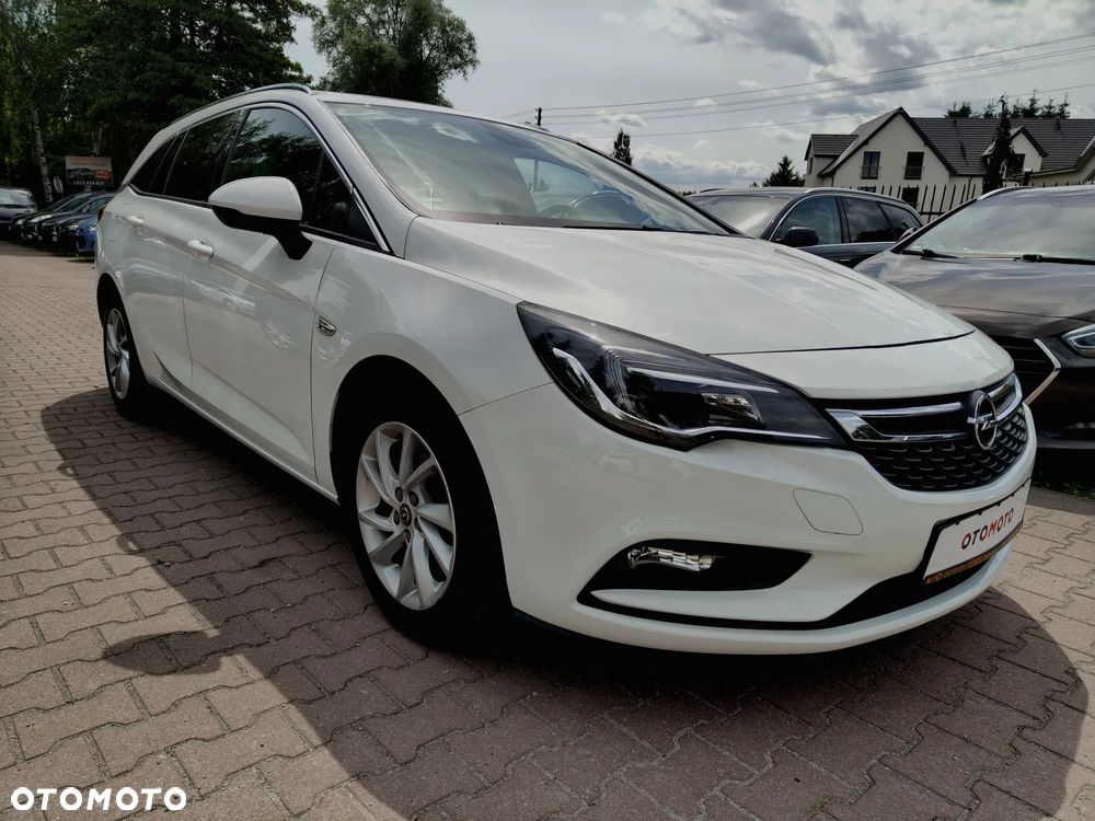 Opel Astra - 1