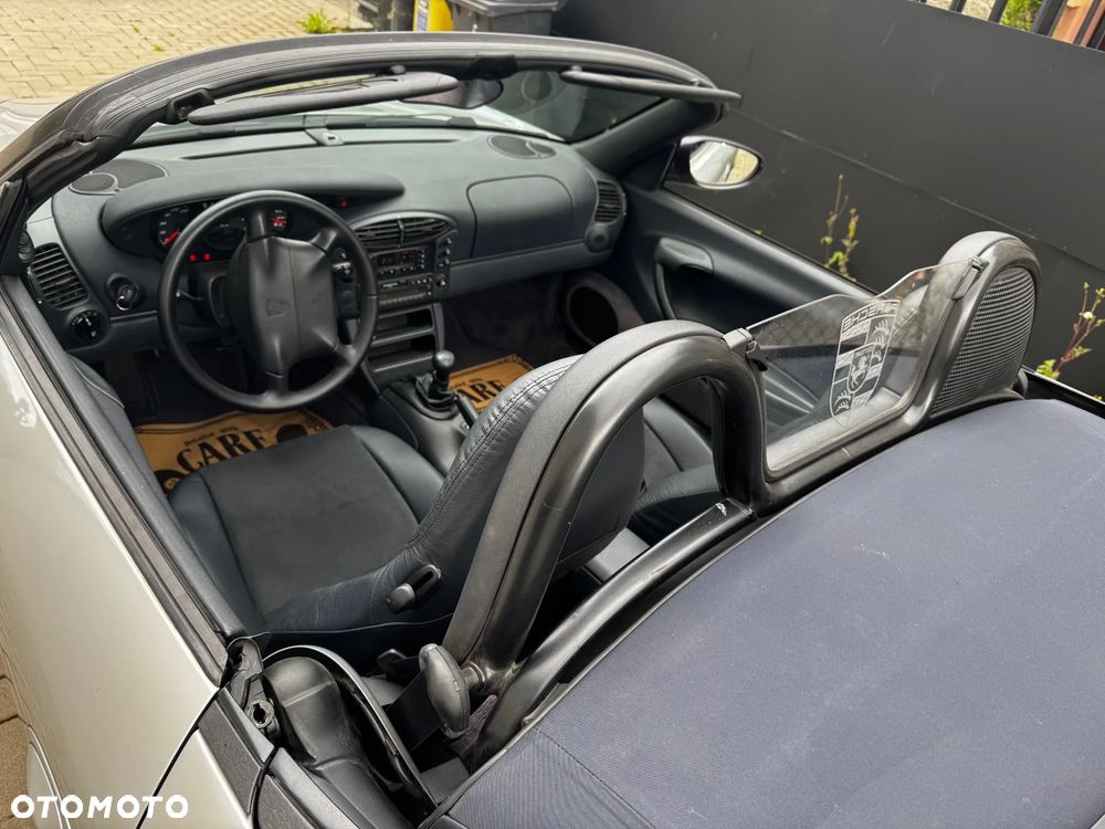 Porsche Boxster - 33