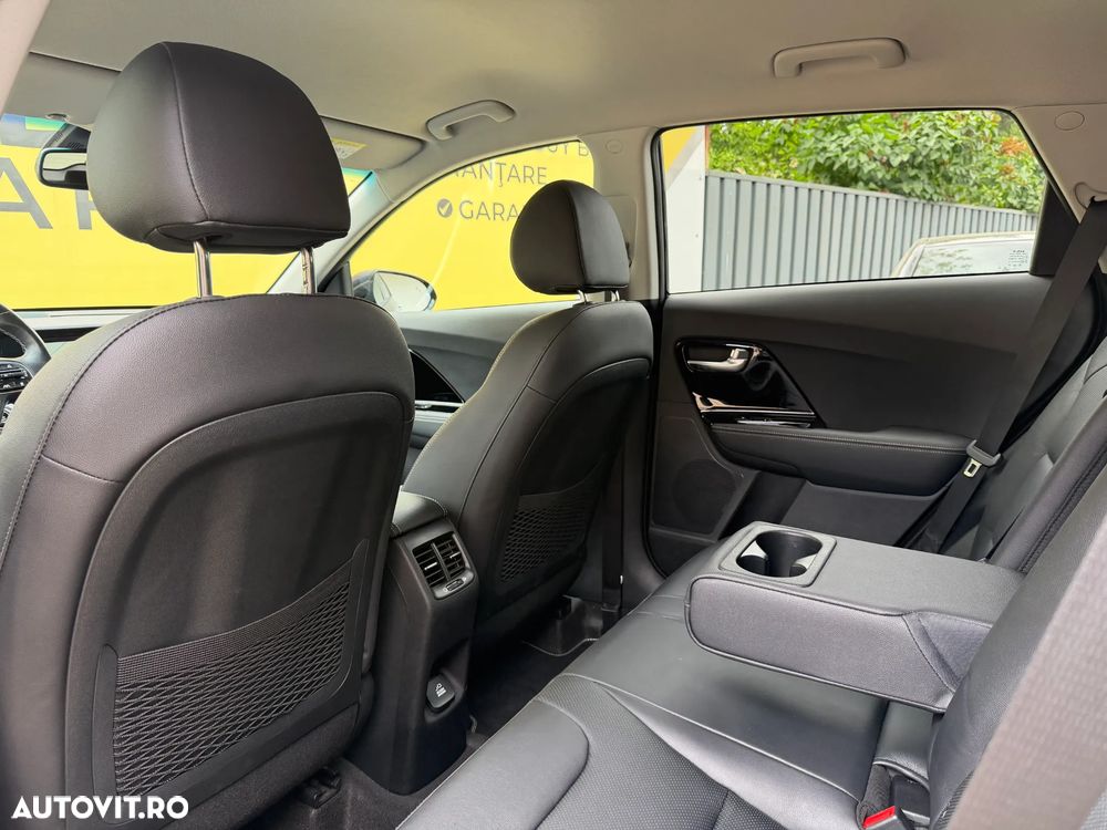 Kia Niro 1.6 GDI 6DCT PHEV Comfort - 11