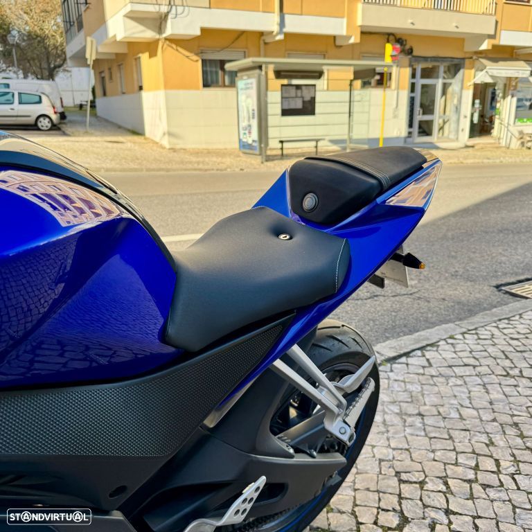 Yamaha YZF 125 - 22