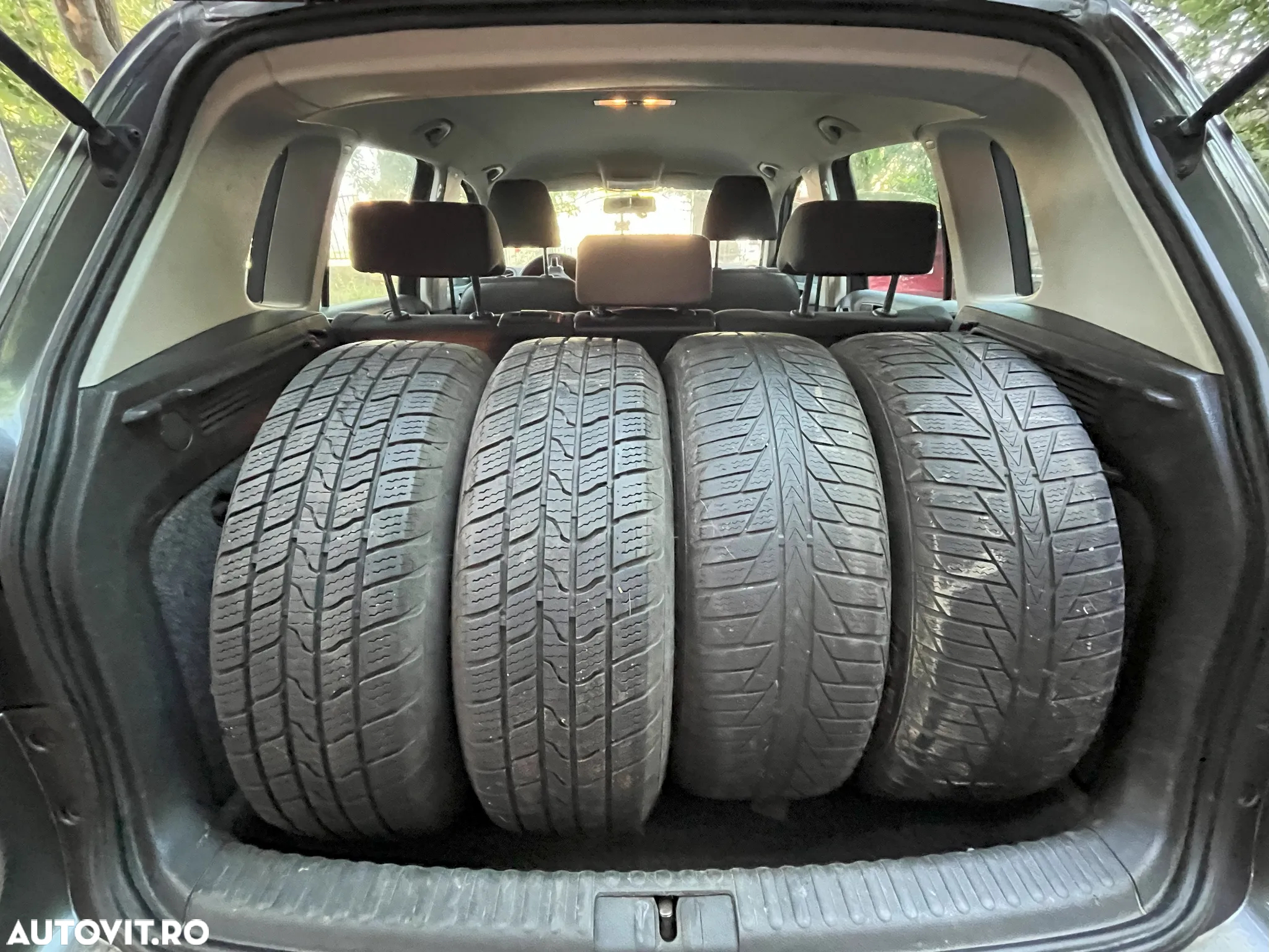 Volkswagen Tiguan 2.0 TDI 4Motion Trend & Fun - 7