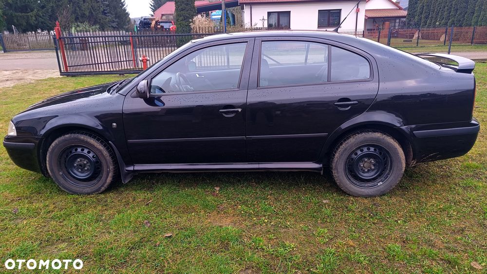 Skoda Octavia 1.6 - 4