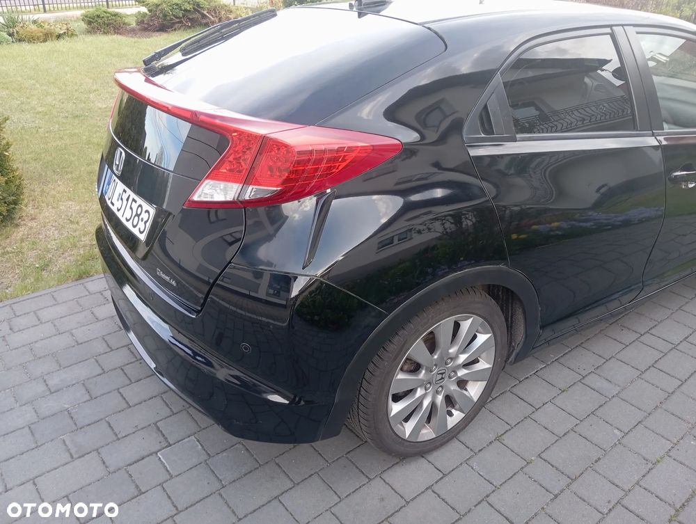 Honda Civic 1.6 i-DTEC Comfort Black Edition - 8