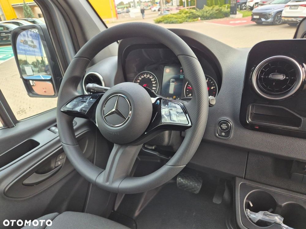 Mercedes-Benz Sprinter Sprinter - 13