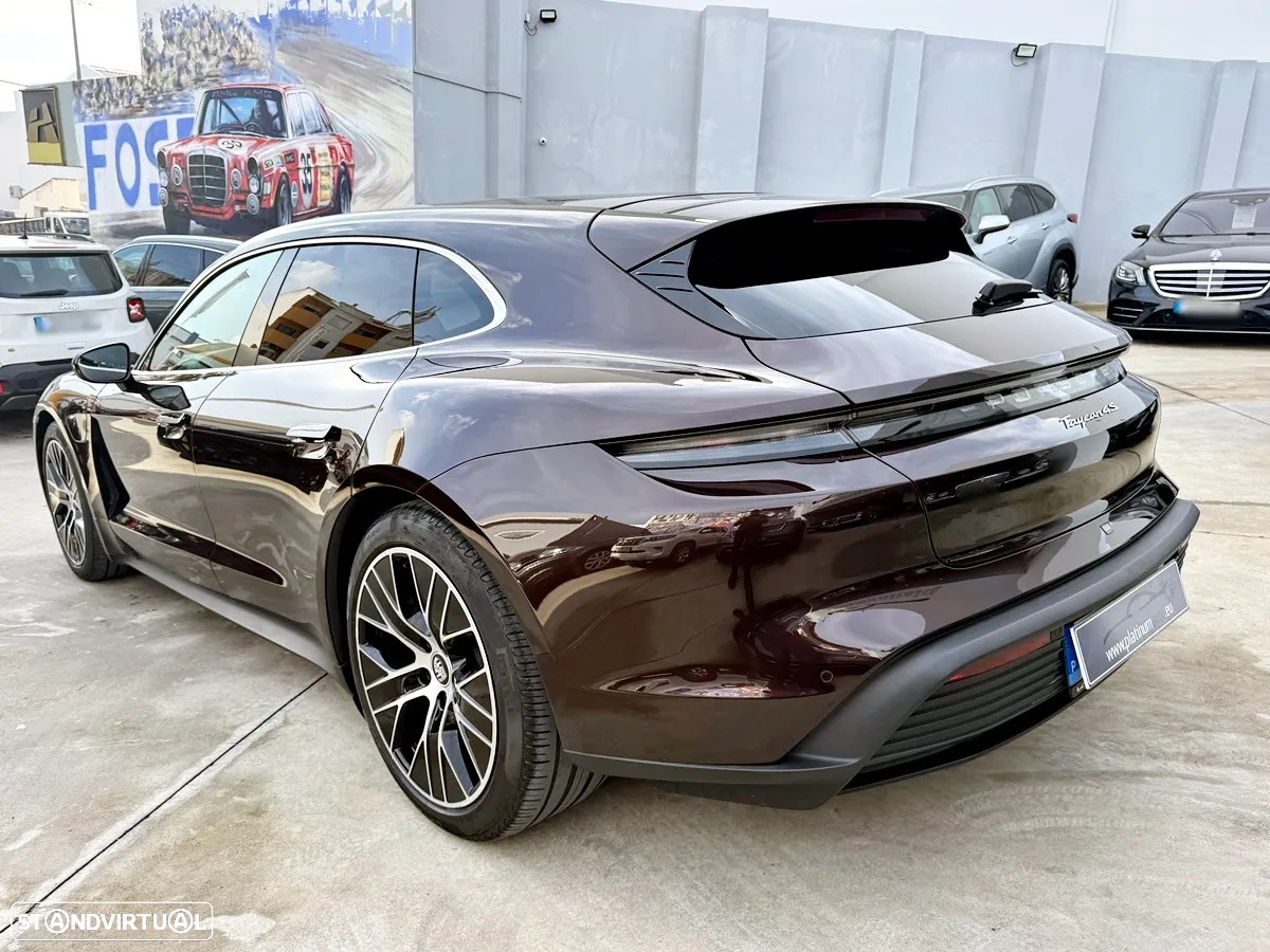 Porsche Taycan Sport Turismo 4S - 6