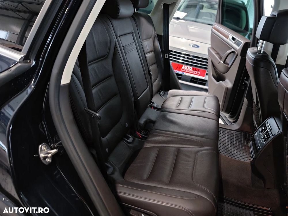 Volkswagen Touareg 3.0 V6 TDI SCR Blue Motion DPF Automatik Terrain Tech - 31
