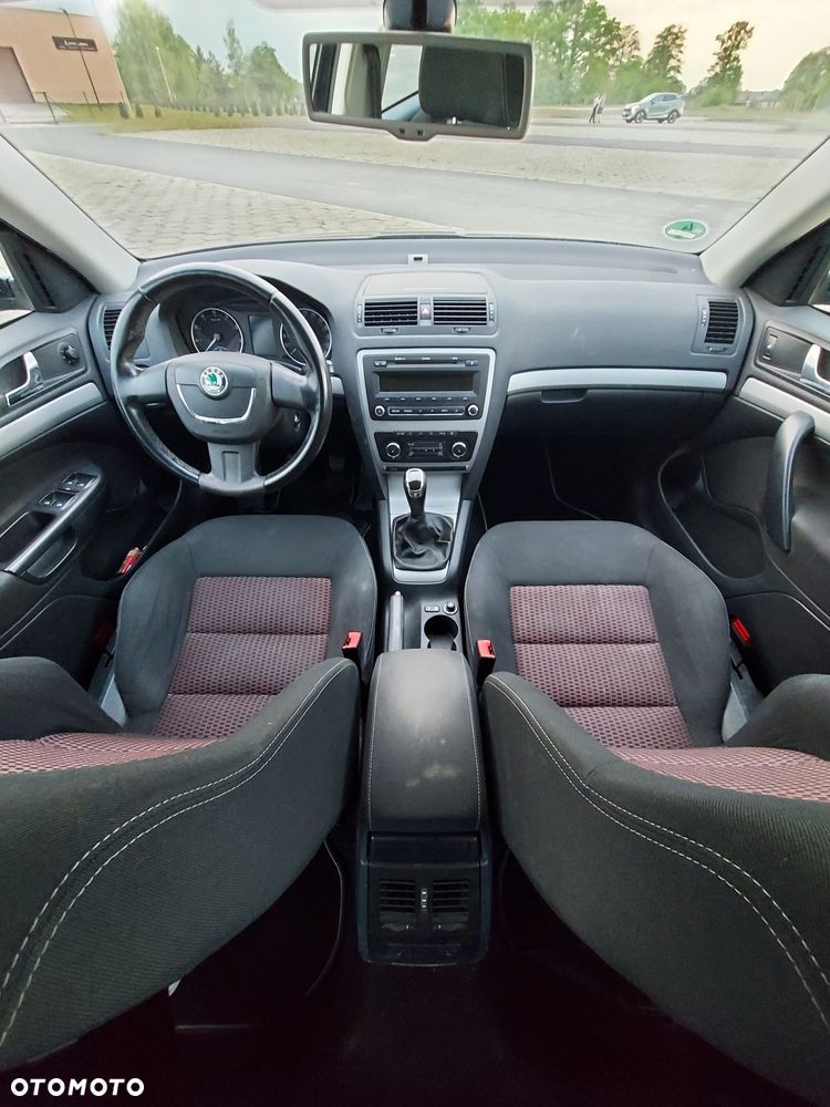 Skoda Octavia - 7