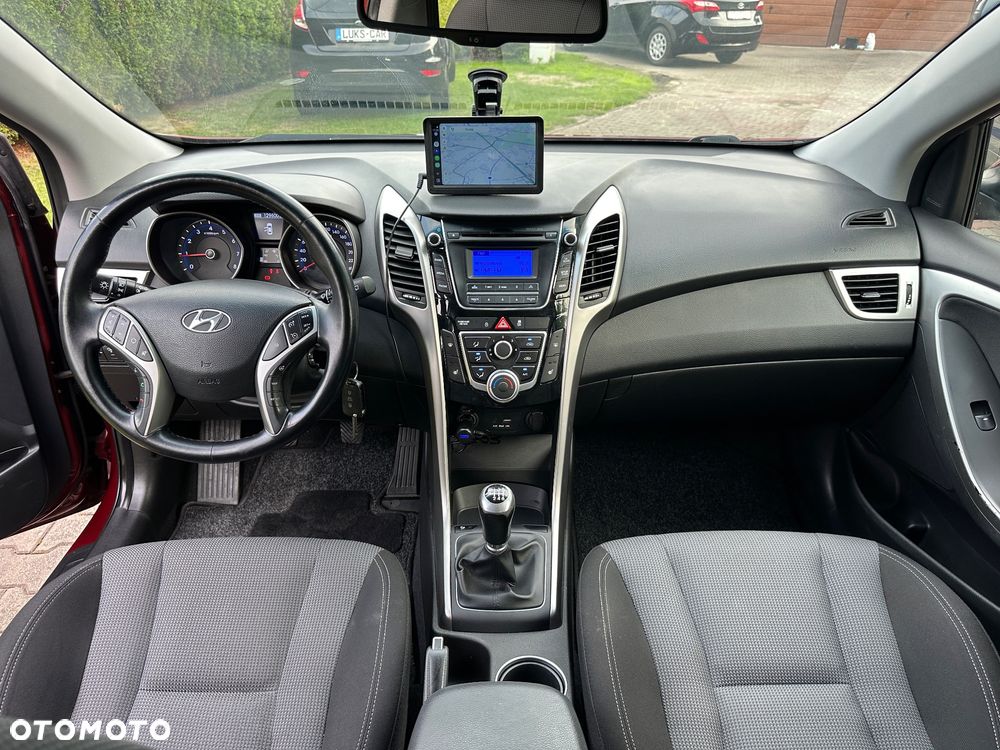 Hyundai i30 blue 1.4 Style - 21