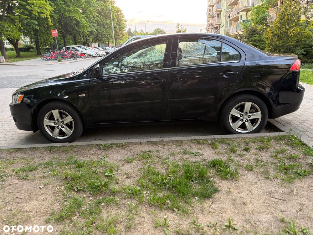 Mitsubishi Lancer 1.8 Invite CVT - 18