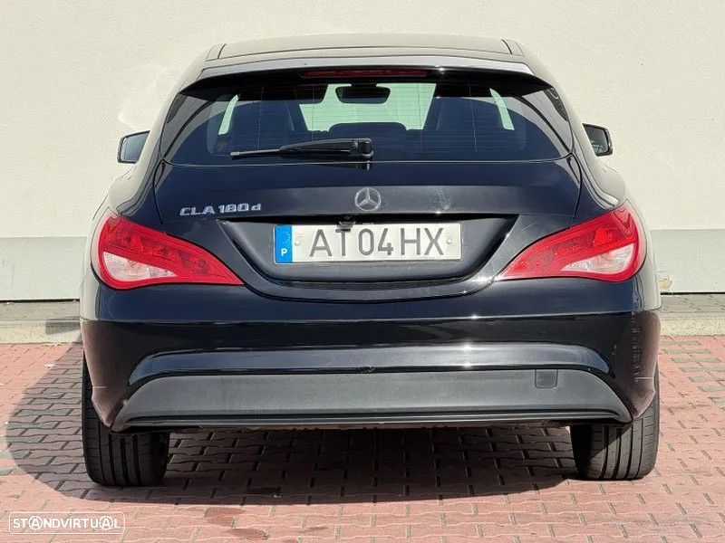 Mercedes-Benz CLA 180 d Shooting Brake Fleet Pack Plus - 36