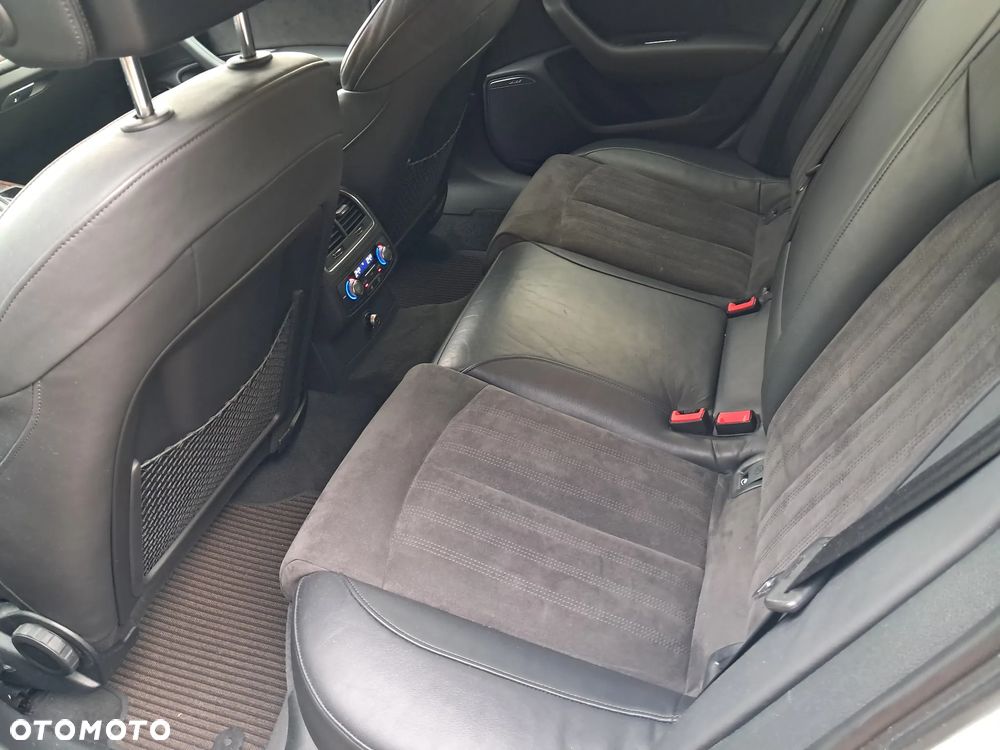 Audi A6 Allroad 3.0 TDI Quattro S tronic - 14