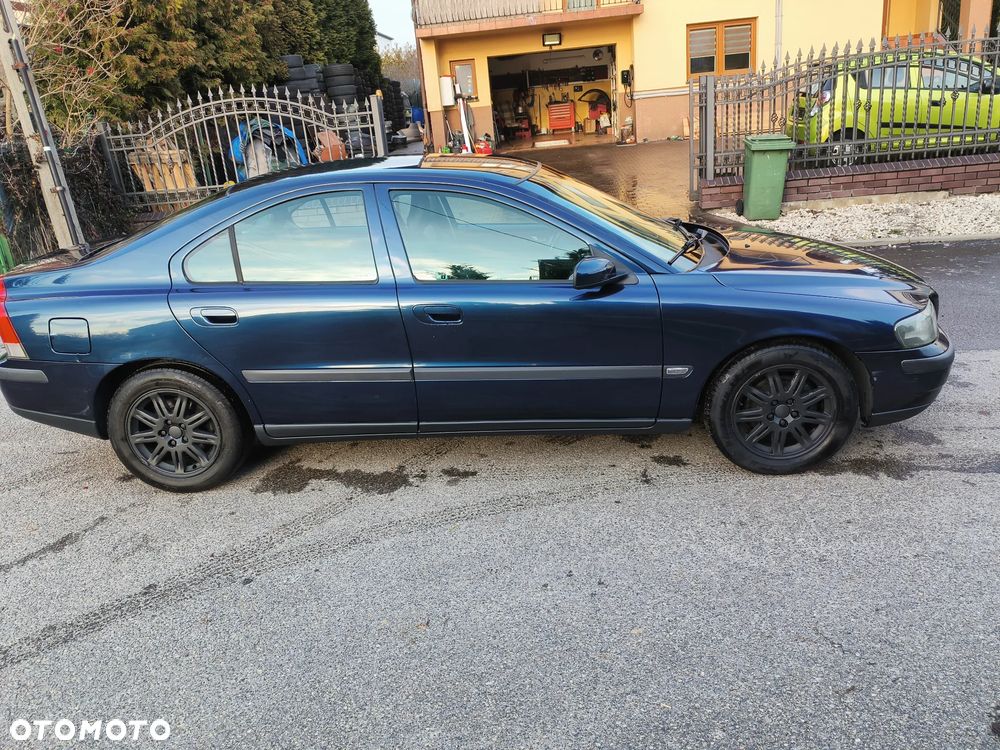 Volvo S60 2.4 Momentum - 23