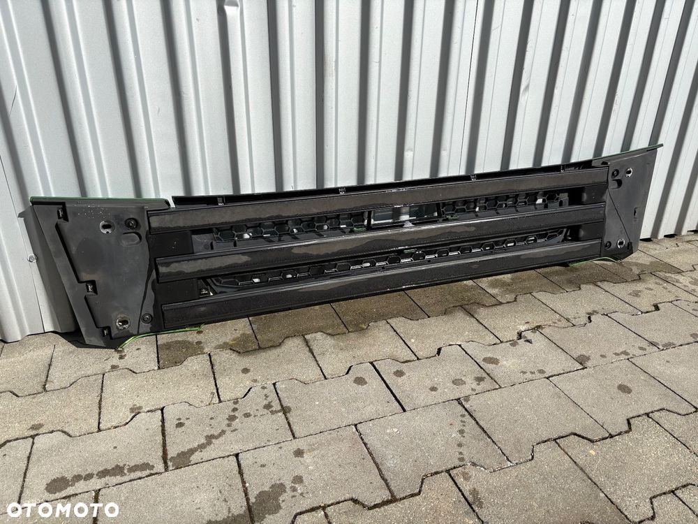 Ławka Scania S R stopień przedni NGS NGR - 2