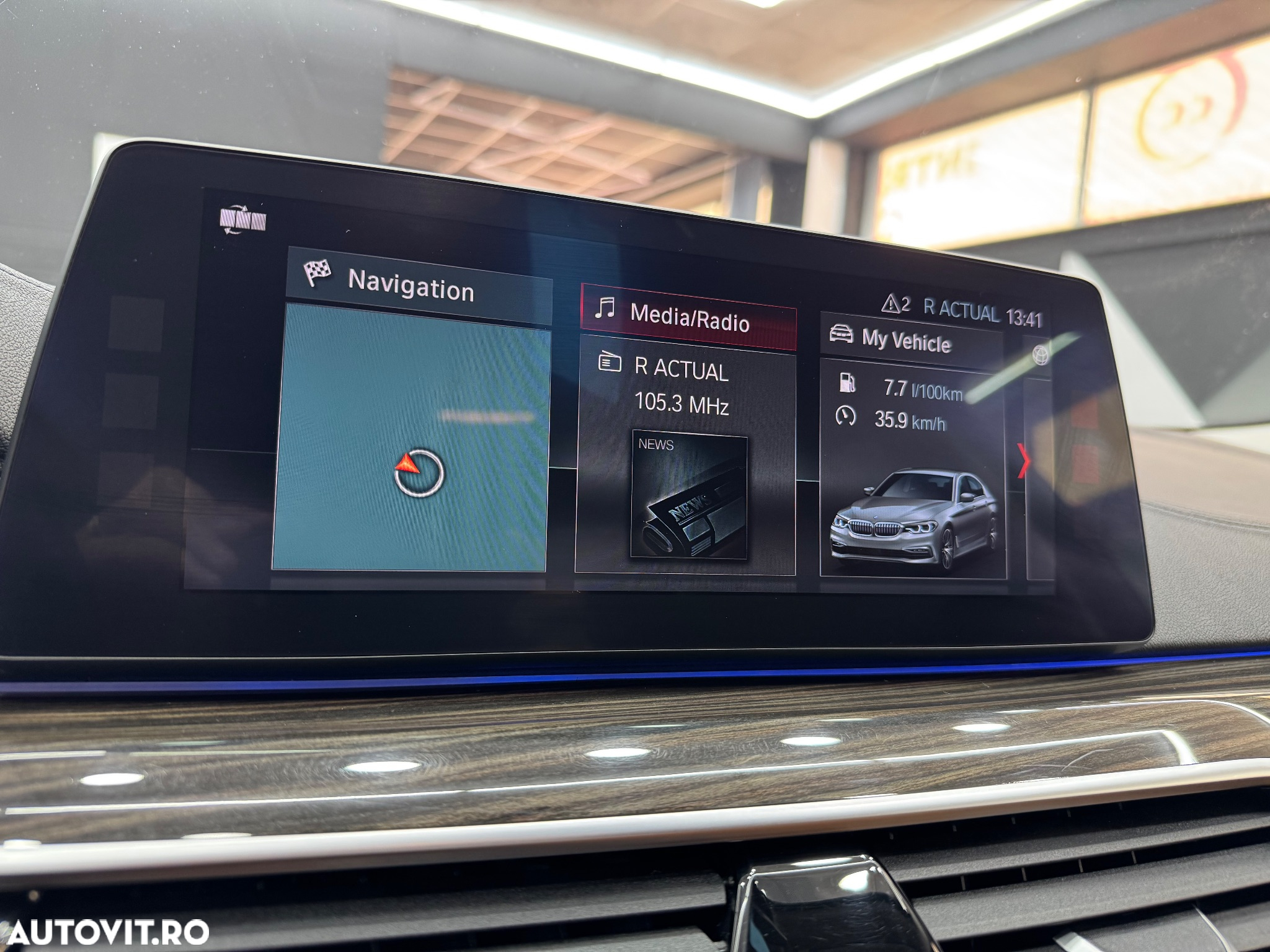 BMW Seria 5 520d Aut. Luxury Line - 12