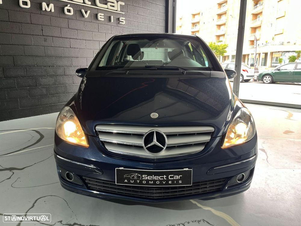 Mercedes-Benz B 200 CDi Autotronic - 3
