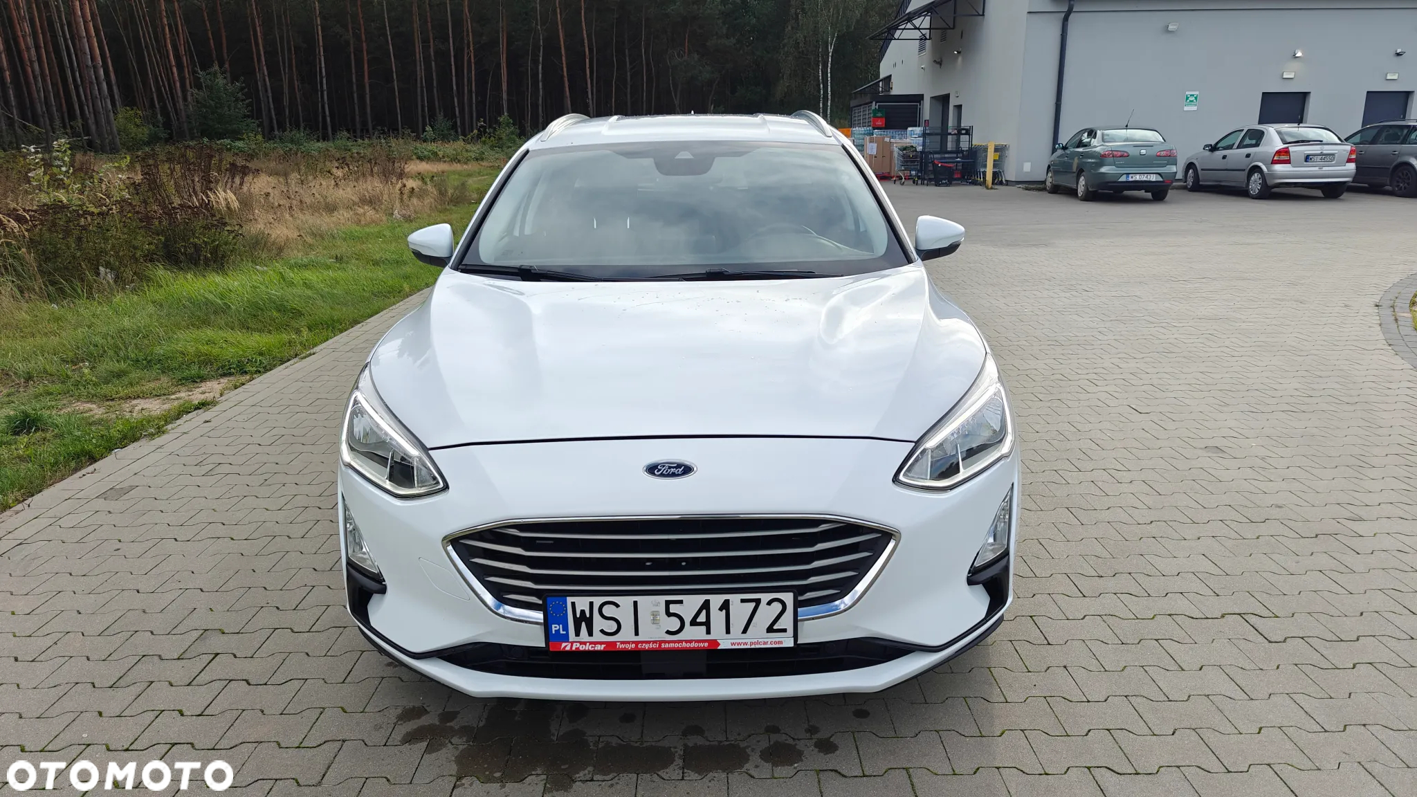 Ford Focus ver-1-5-ecoblue-titanium - 2