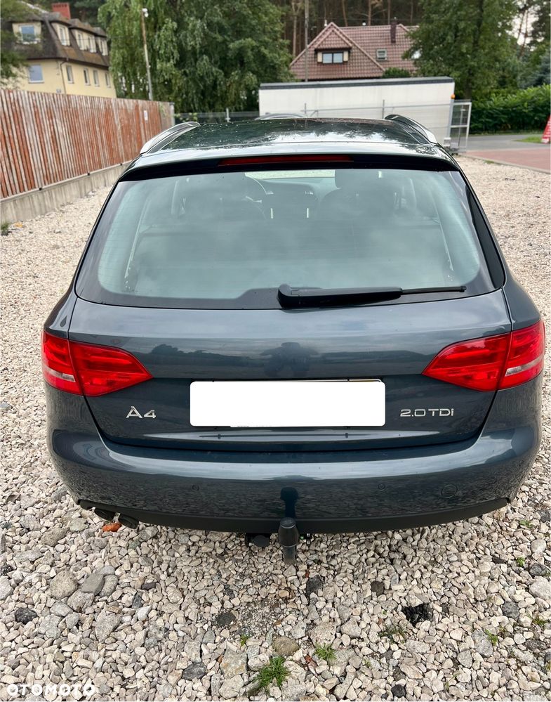 Audi A4 Avant 2.0 TDI DPF Attraction - 8