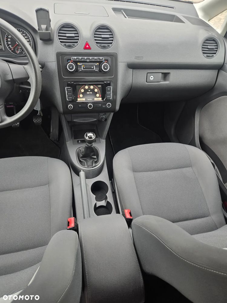 Volkswagen Caddy 2011