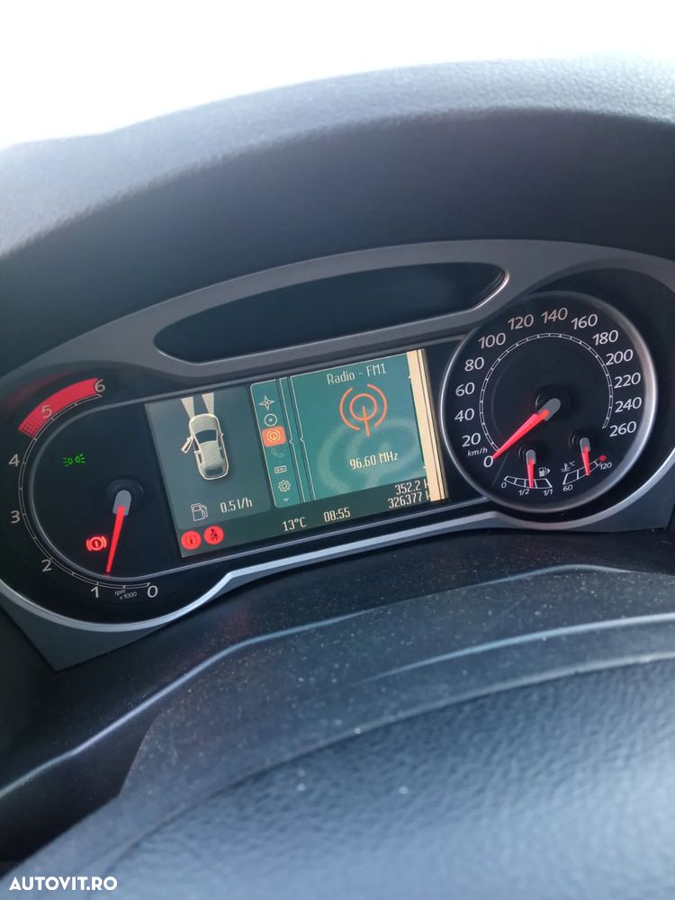 Ford Mondeo 2.0 TDCI Ambiente - 14