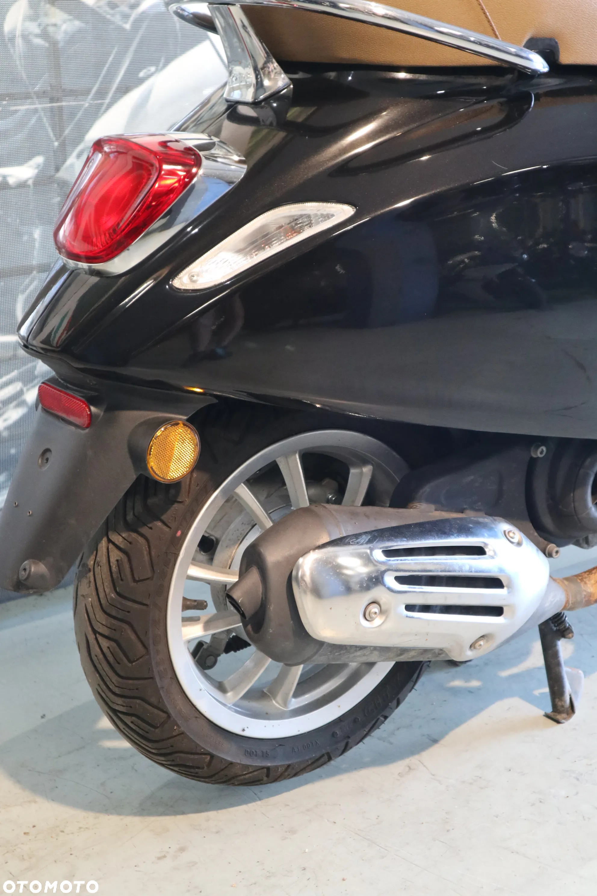 Piaggio Vespa - 14
