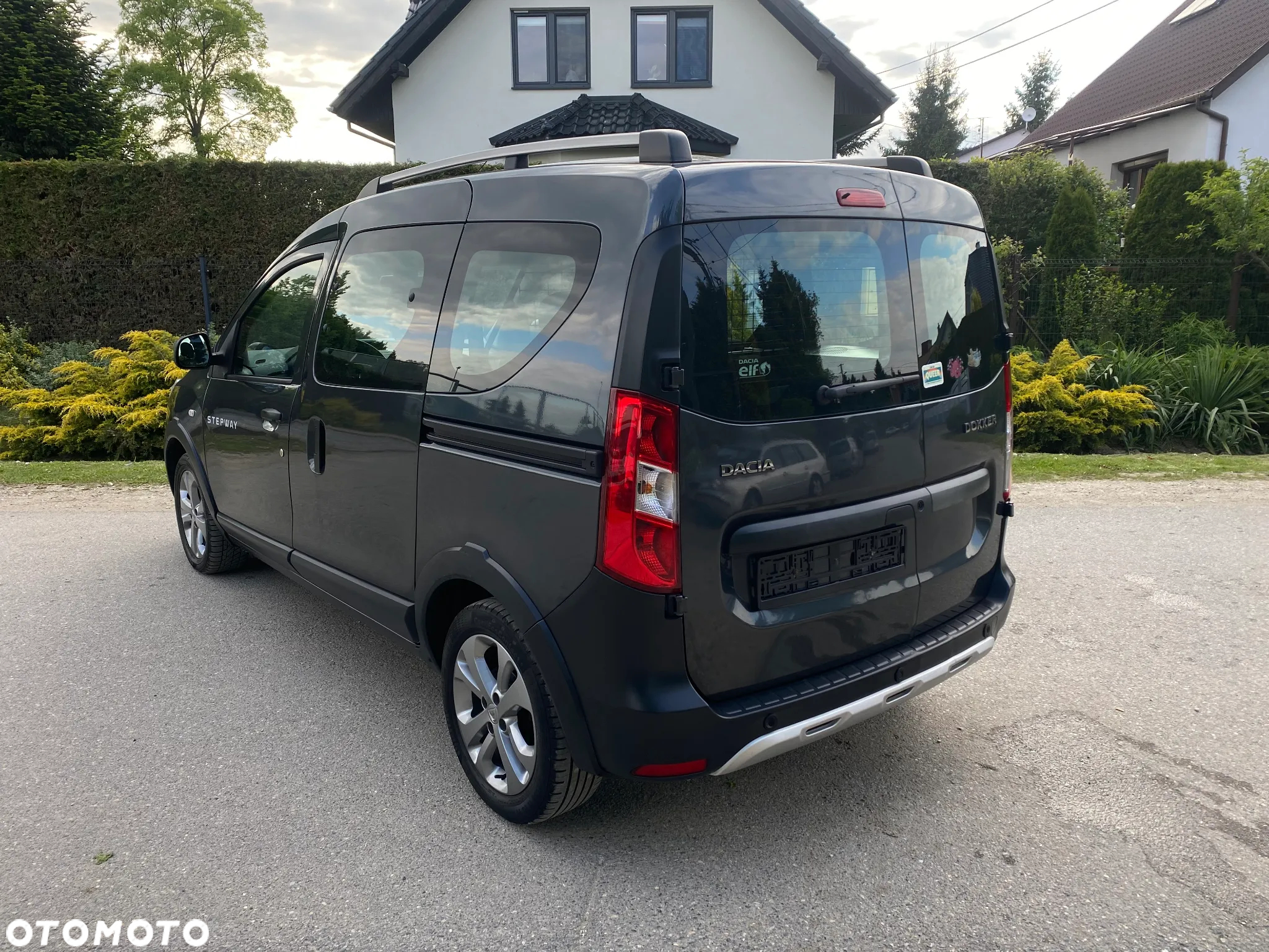 Citroën Berlingo Multispace VTi 120 SELECTION - 17