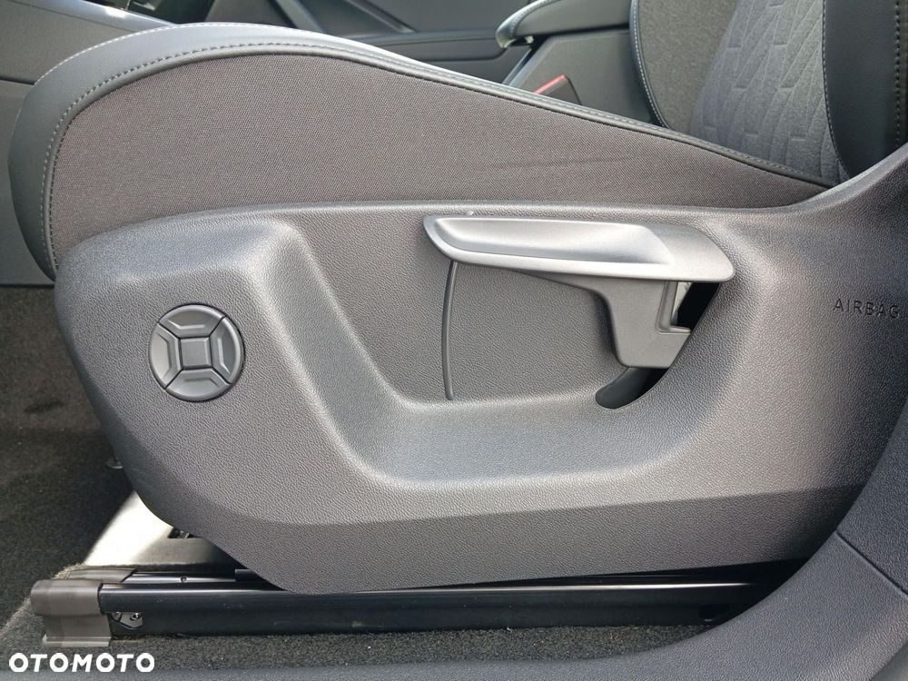 Volkswagen Tiguan - 13