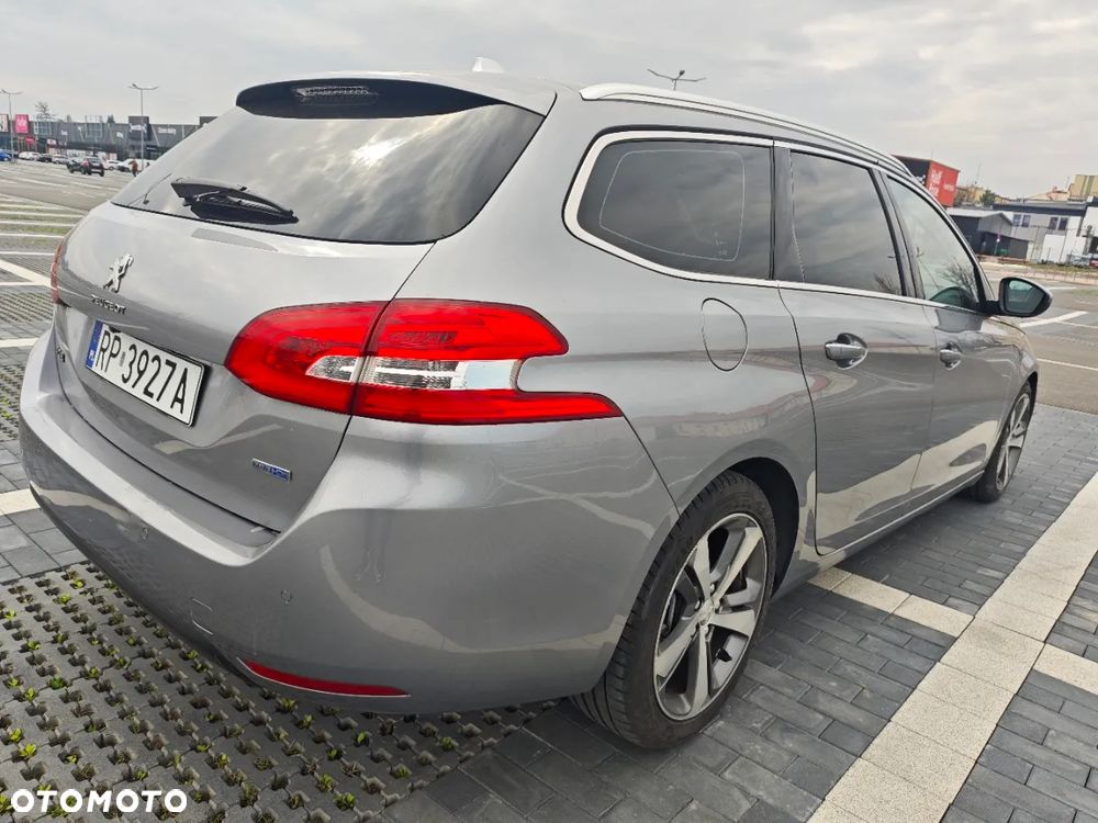 Peugeot 308 2.0 Blue HDi Allure S&S - 8