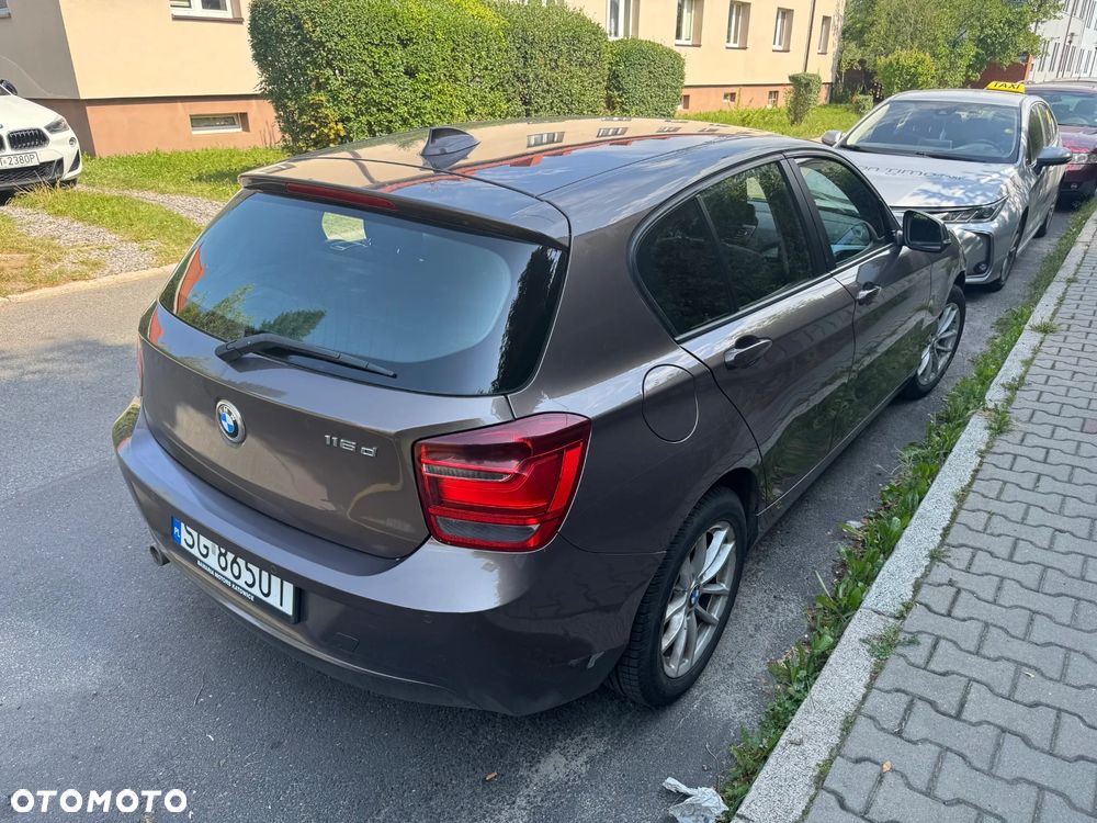 BMW Seria 1 116d - 7