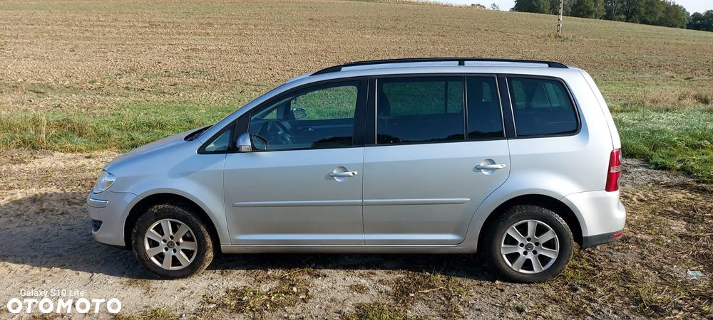 Volkswagen Touran 1.9 TDI Trendline - 1