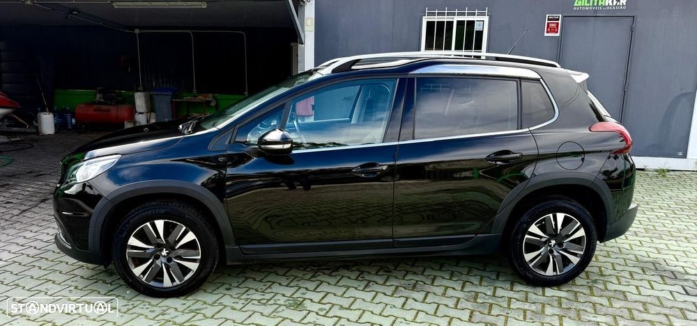 Peugeot 2008 1.2 PureTech Allure EAT6 - 8