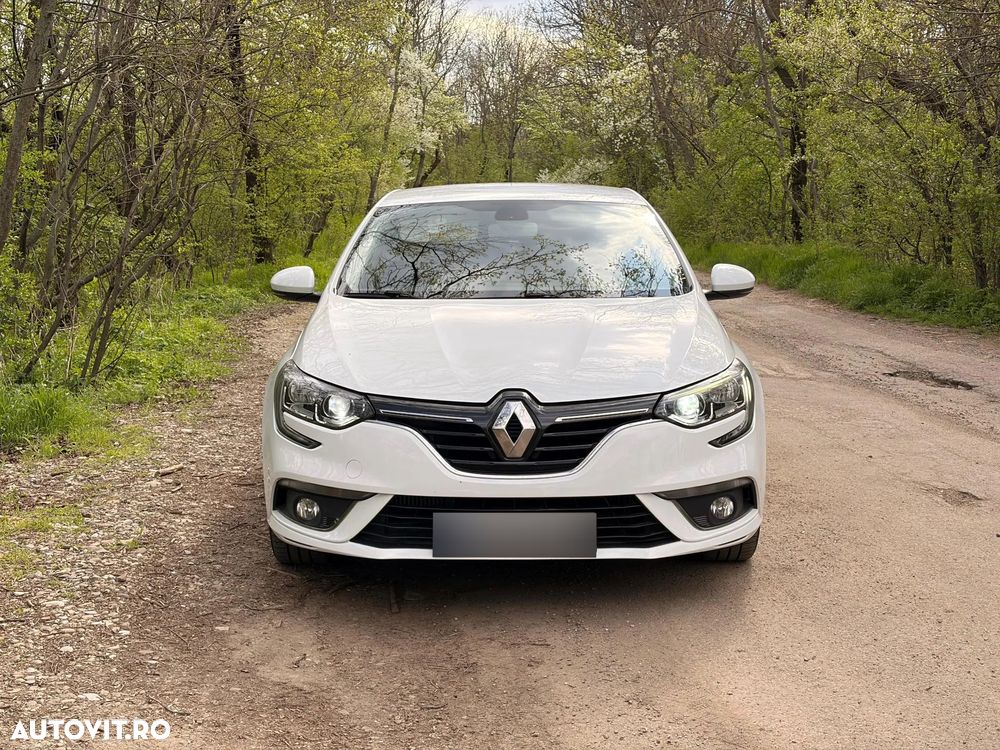 Renault Megane TCe GPF Zen - 4