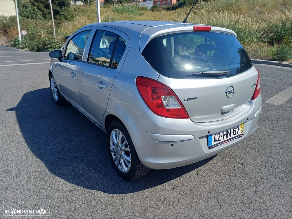 Opel Corsa 1.3 CDTi Enjoy EcoFLEX - 2