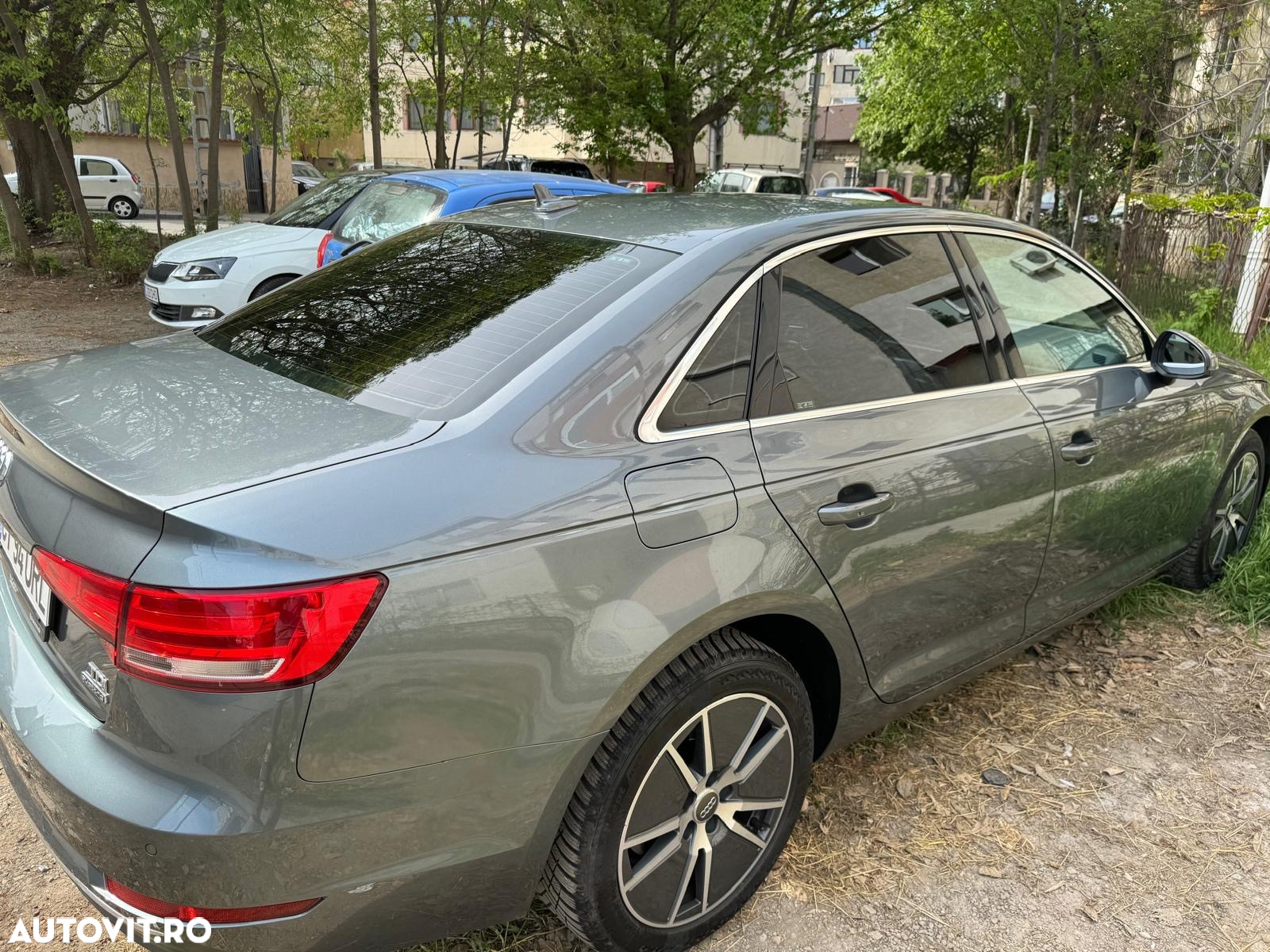 Audi A4 - 8