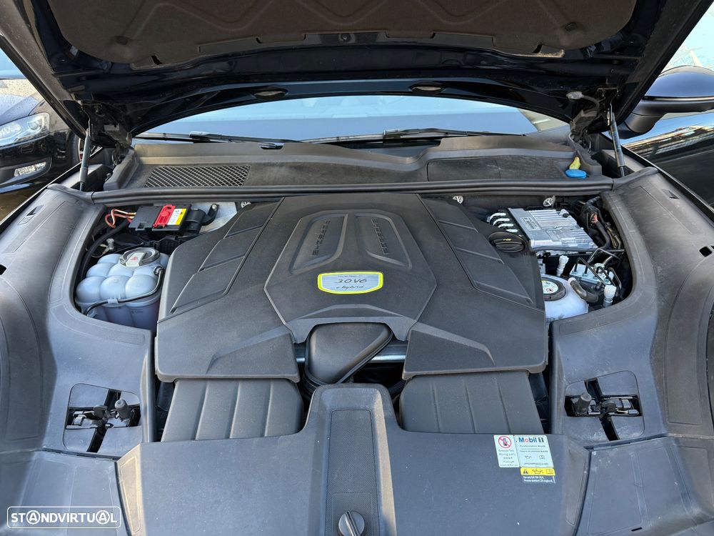 Porsche Cayenne Coupé - 34