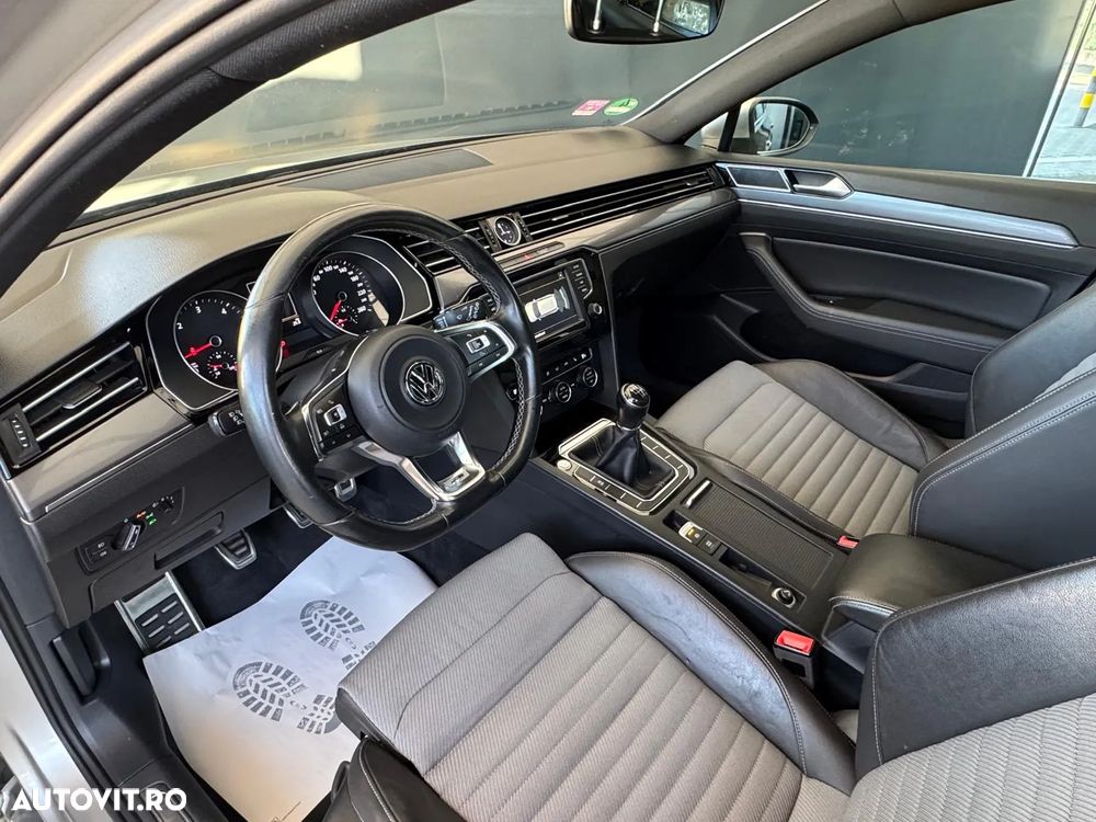 Volkswagen Passat Variant 1.6 TDI (BlueMotion Technology) Comfortline - 5