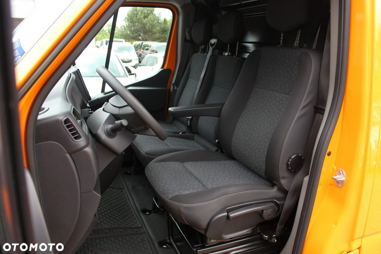 Opel Movano - 11