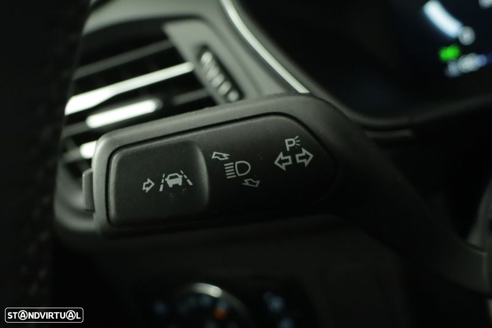 Ford Focus SW - 16